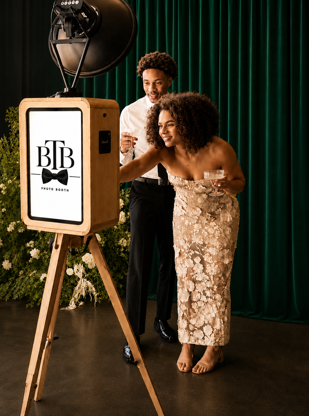 Vintage Photo Booth Studio Strobe Quality